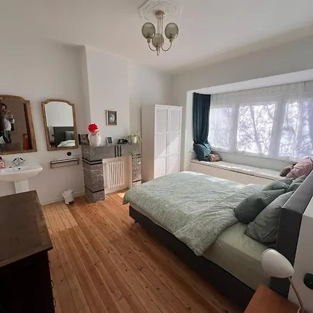 Charmante Art Deco Rijwoning Casa vacanze Ostenda